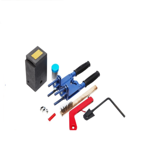 Pinza, encendedor y accesorios